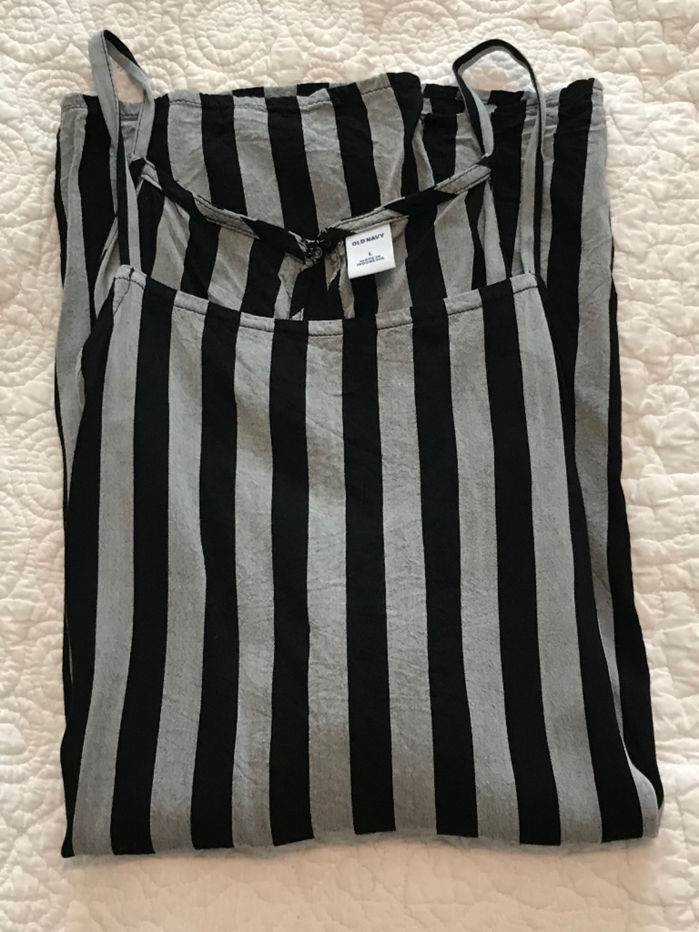 Old Navy lightweight black & gray striped square neck tank top (L)
